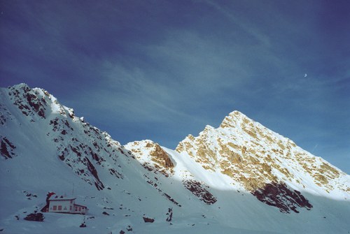 Romania – 16