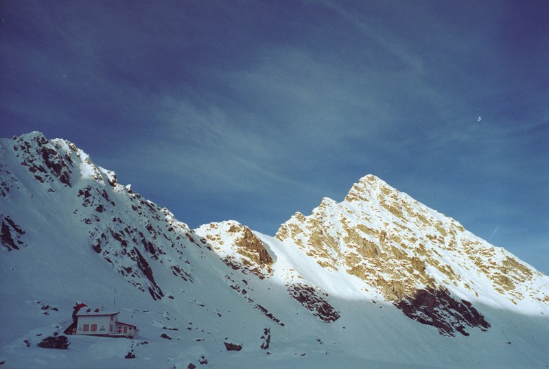 Romania – 16